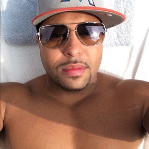 Meet your Posher, Frederick